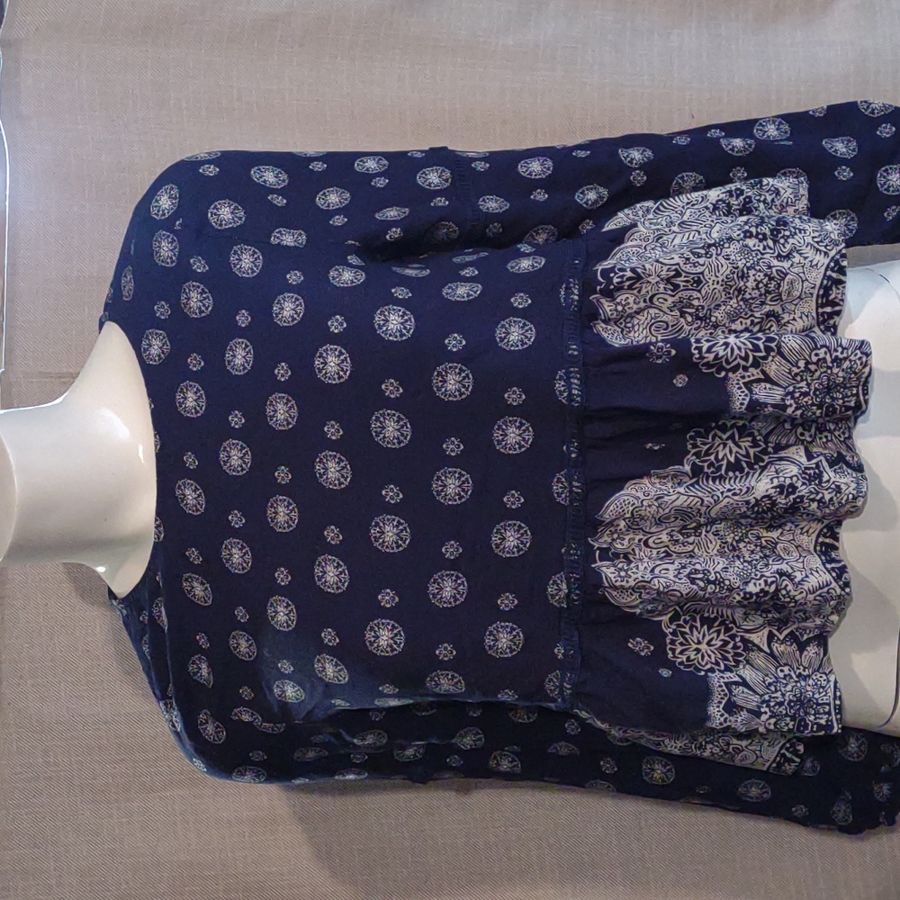 Wild blue crop top